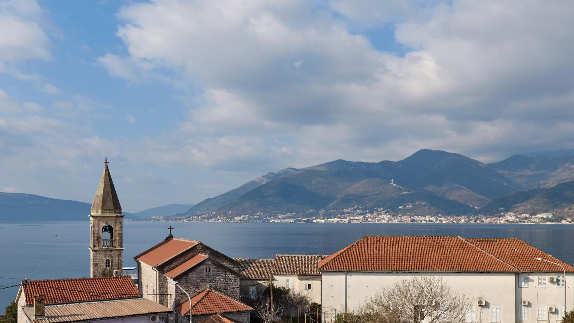 Bayview Apartments Tivat Montenegro Eksteriør billede