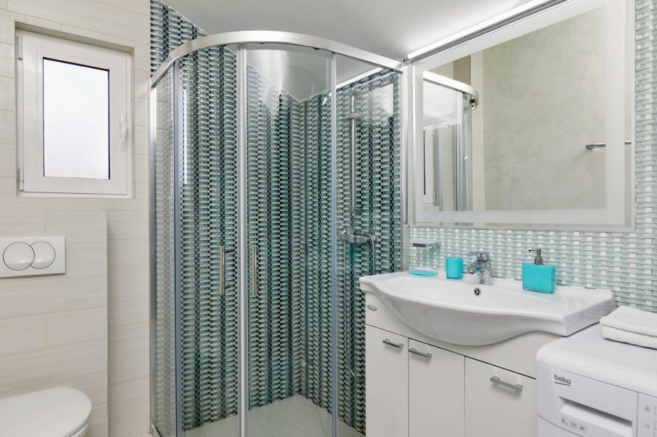 Bayview Apartments Tivat Montenegro Eksteriør billede