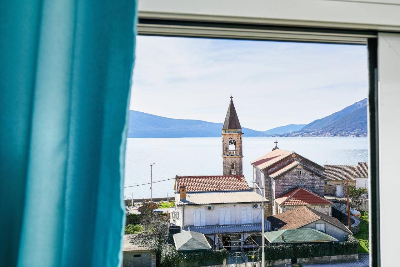 Bayview Apartments Tivat Montenegro Eksteriør billede