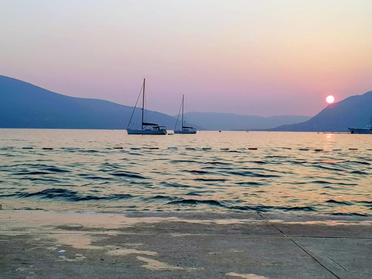 Bayview Apartments Tivat Montenegro Eksteriør billede